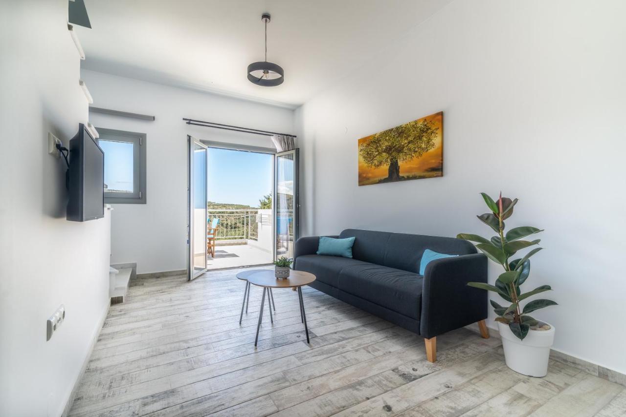 Magriplis Hill Apts Gouves Buitenkant foto