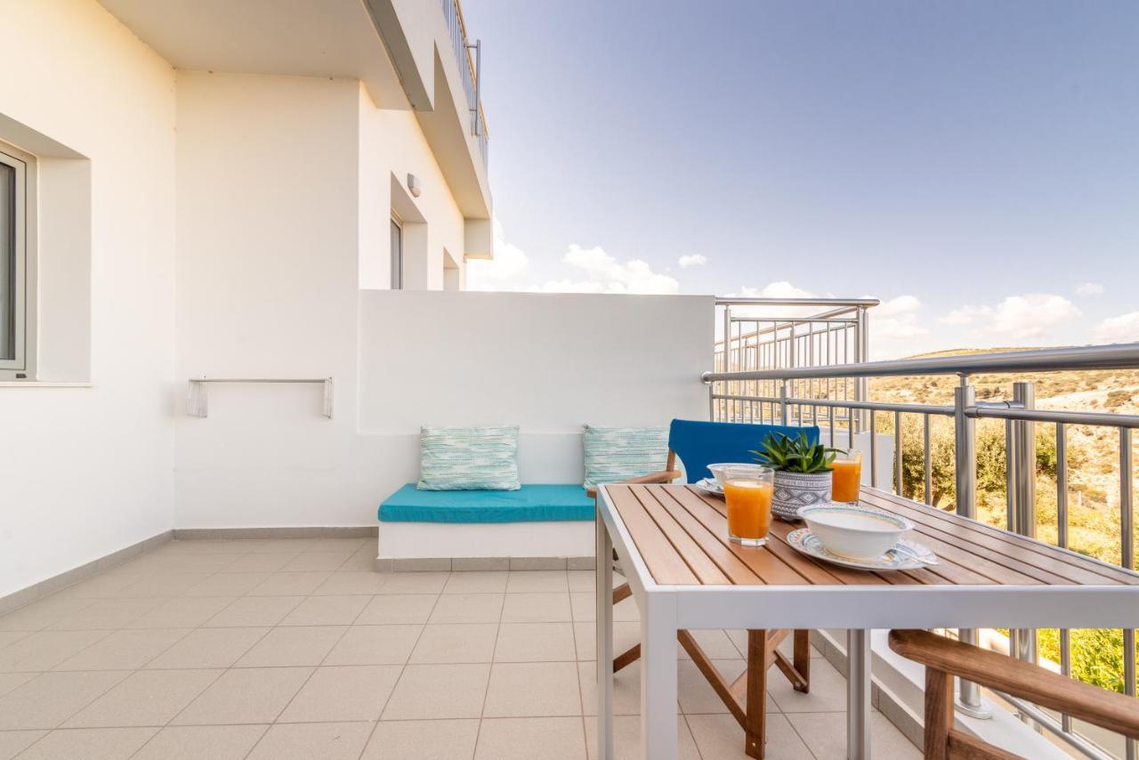 Magriplis Hill Apts Gouves Buitenkant foto